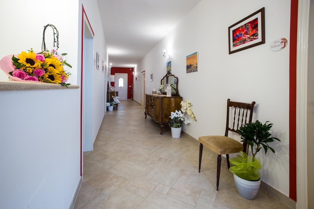 Casa Poesia Bed & Breakfast Torre San Giovanni Ugento Bagian luar foto