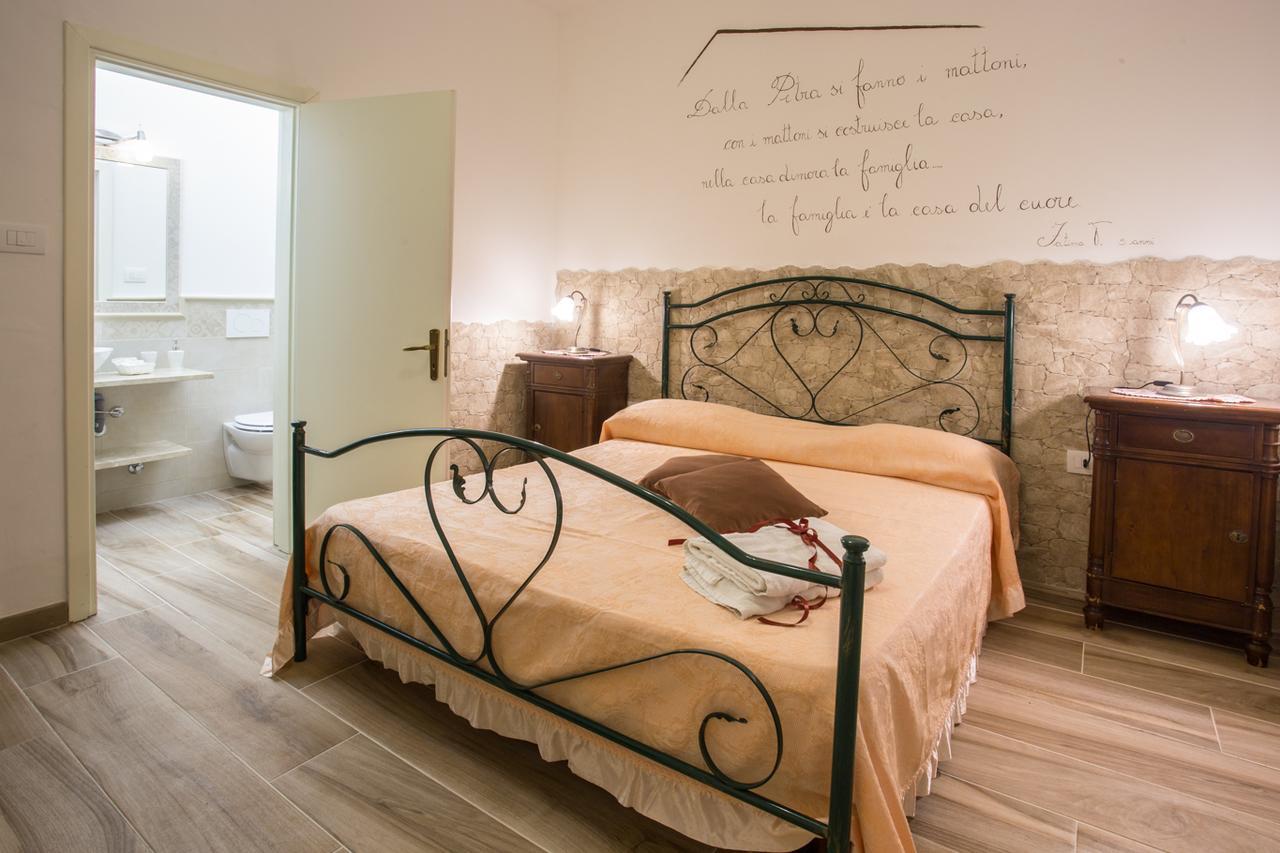 Casa Poesia Bed & Breakfast Torre San Giovanni Ugento Bagian luar foto